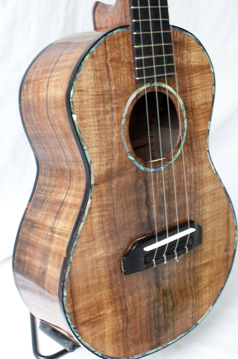 Humingbird Uke Front_DSC0310